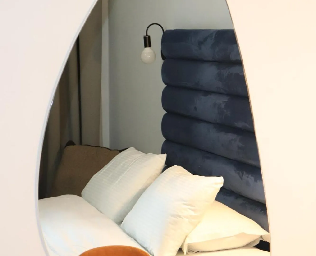 The Maroon Bottle Luxury Suites Thessaloniki Aparthotel